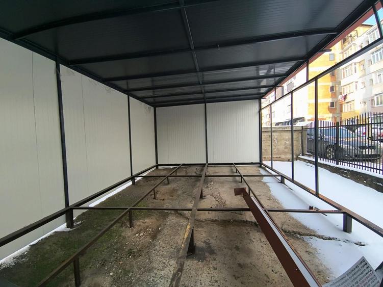 Casă individuală cu 4 camere cu Canalizare în Burdujeni