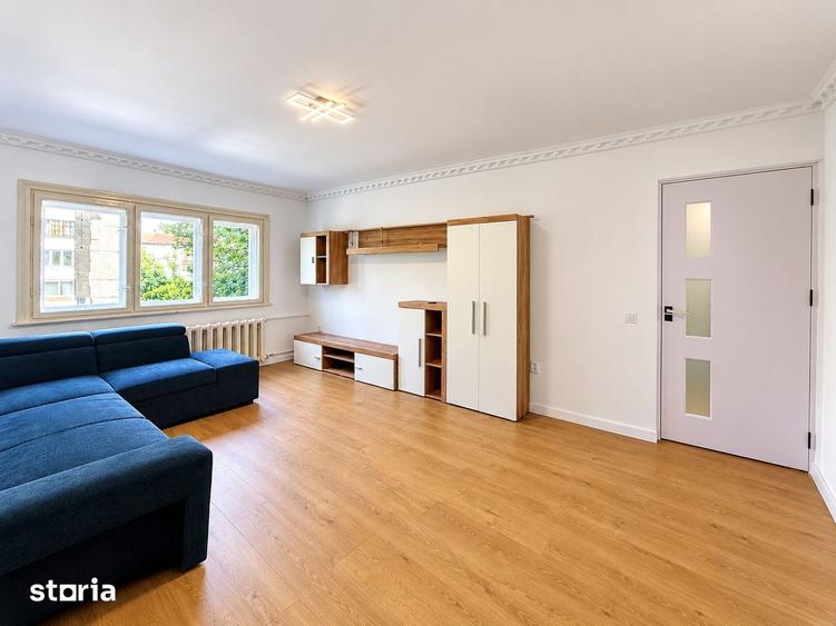 Apartament cu 3 camere în Decebal