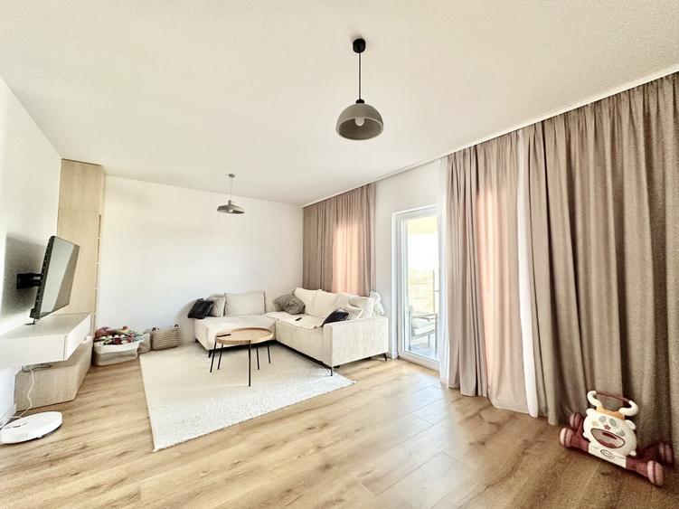 Duplex cu 4 camere cu Canalizare în Urseni