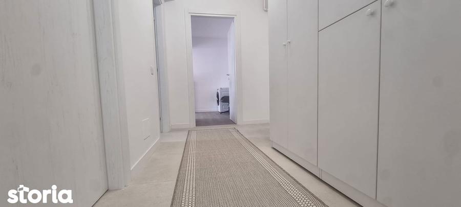 Apartament cu 2 camere decomandat în Metalurgiei