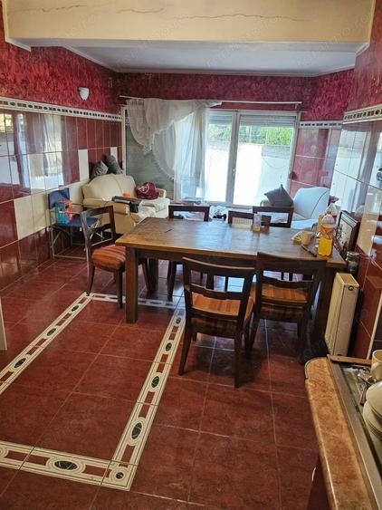 Casă cu 5 camere cu Teren 400 Mp în Nord