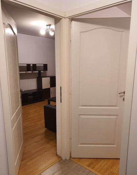 Apartament cu 2 camere decomandat în Drumul Taberei
