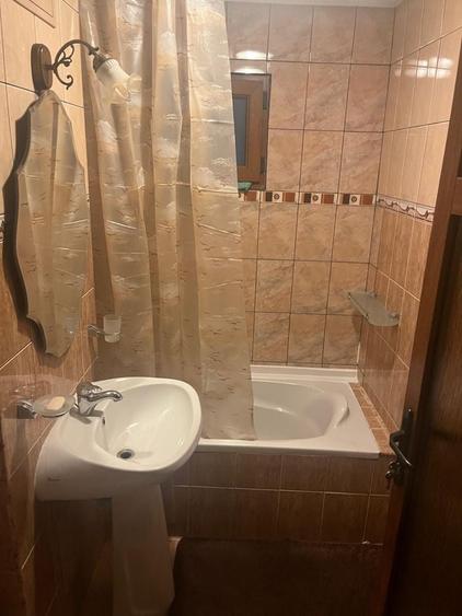 Apartament cu 3 camere în Ștefan cel Mare