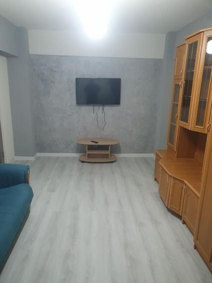Inchiriez apartament 2 camere - 3