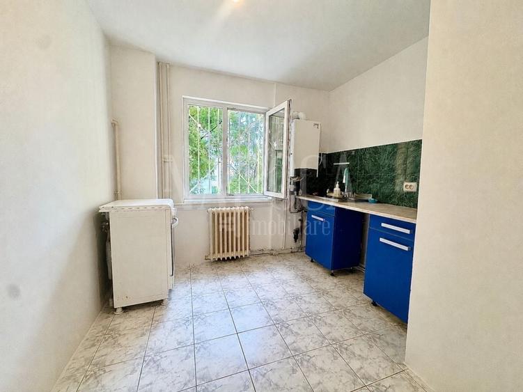 Apartament cu 3 camere decomandat, mobilat în Mănăștur