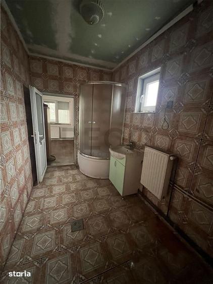 Casă cu 3 camere cu Teren 500 Mp în Biharia