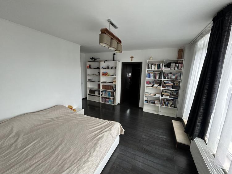 Apartament cu 3 camere decomandat, mobilat în Tomis Nord