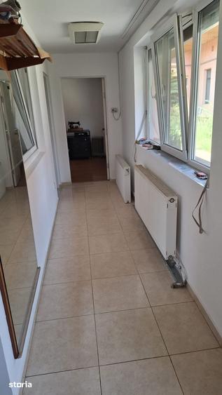 Apartament cu 5 camere în Central