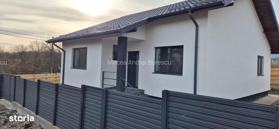 Vila P+M cu 3 camere si 470mp teren - de vanzare in Ciurbesti