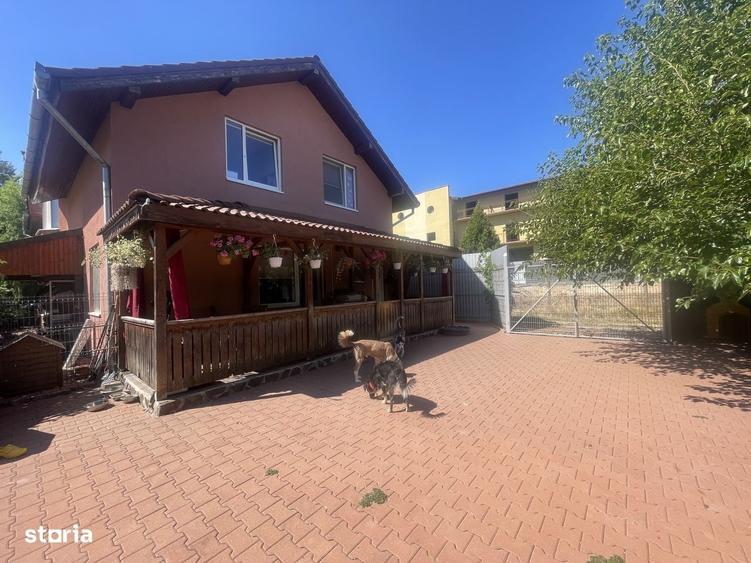 Casă cu 4 camere cu Teren 500 Mp în Șelimbăr