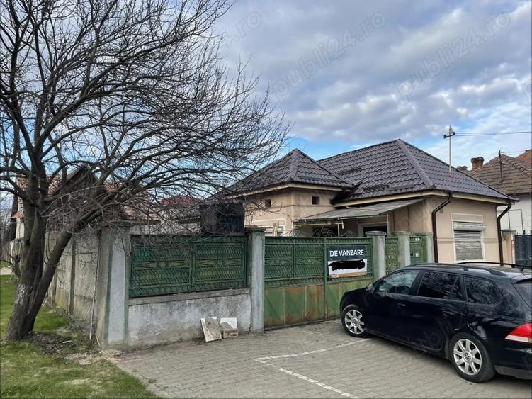 Casă cu 4 camere cu Teren 485 Mp în Central