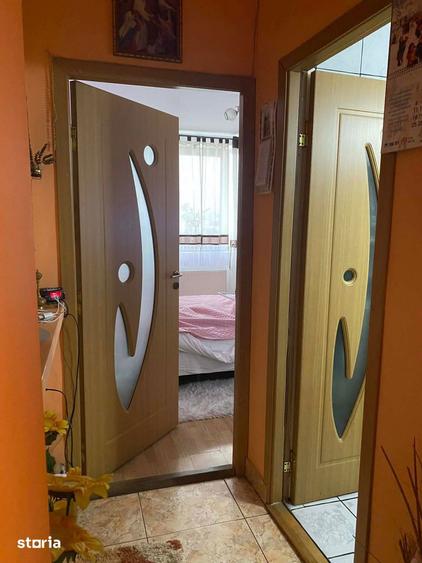 Apartament de 2 camere, decomandat, 58 mp., zona Decebal - 7