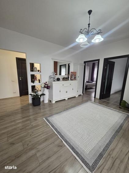 Casă cu 4 camere în Paltin