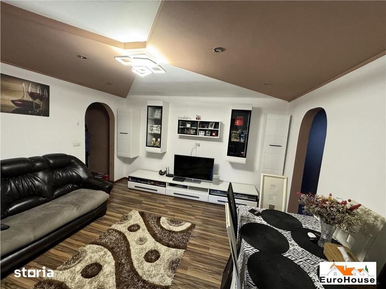 Apartament cu 2 camere în Cetate