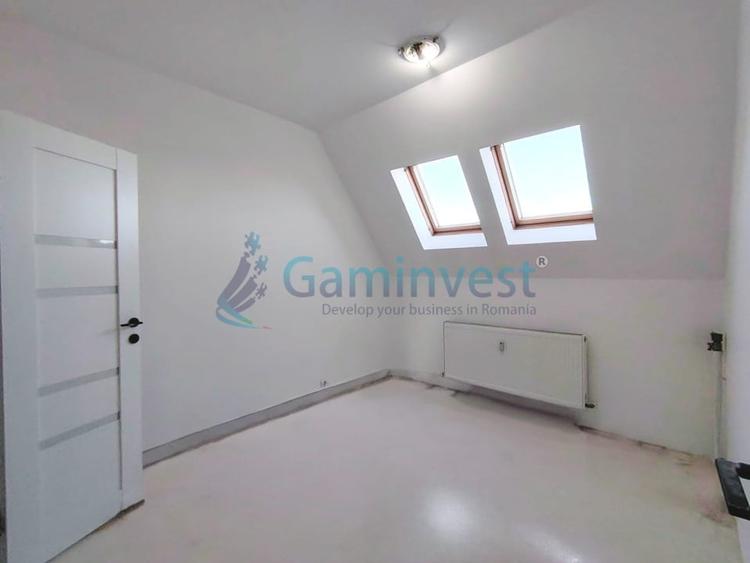 Apartament cu 3 camere decomandat în Vest