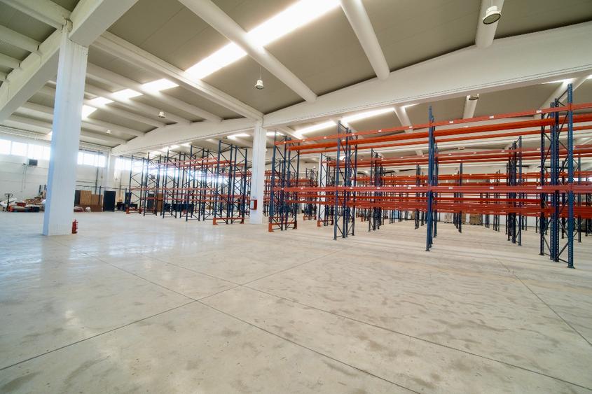 Proprietate specială, de 3,500 mp, în Vest