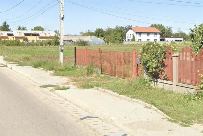 Teren intravilan de 9446 mp, în Vadu Pașii