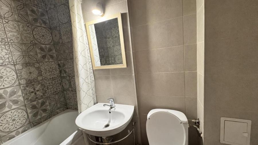 Apartament cu 2 camere nedecomandat în Central