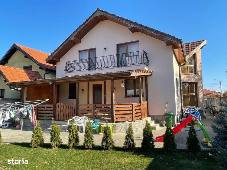 Casă cu 4 camere în Central