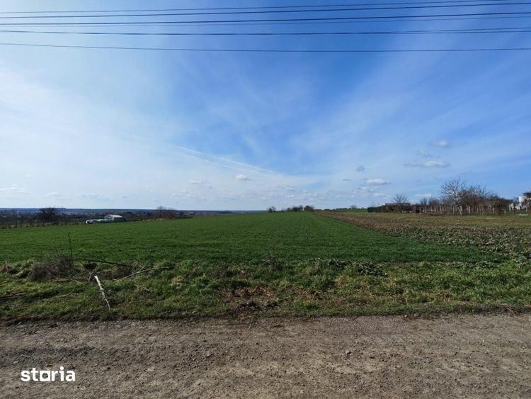 Teren de 252 mp, în Valu lui Traian