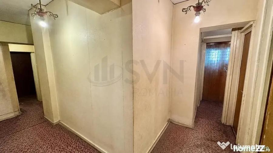 Apartament cu 4 camere decomandat în Lacul Tei
