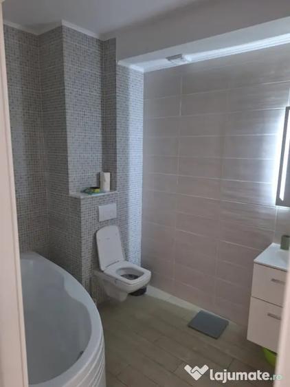 Inchiriere apartament 2 camere Mamaia Nord - 9