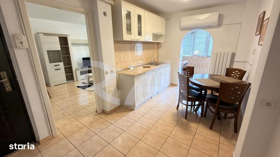Apartament cu 2 camere decomandat în Rovine