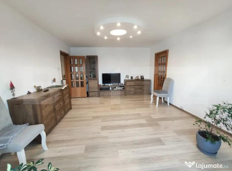 Apartament cu 2 camere semidecomandat în Micro 16