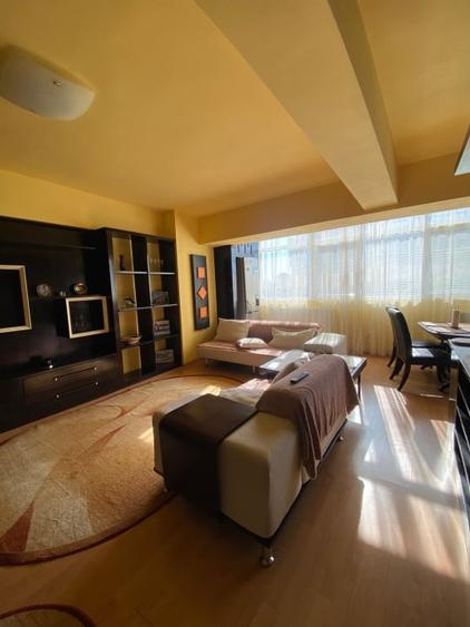 Apartament 3 camere, decomandat, 78 mp, zona Centru - 1