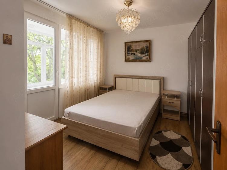 Apartament cu 3 camere decomandat, mobilat în Alexandriei