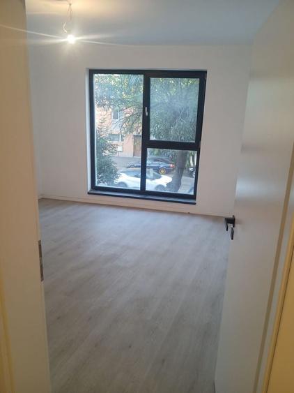 Apartament cu 2 camere decomandat în Pieptănari