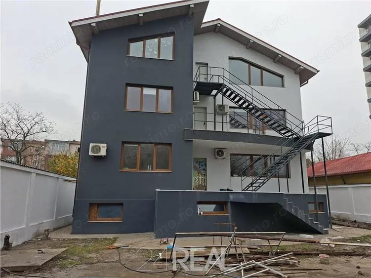 Spațiu comercial, de 708 mp, în Păcii