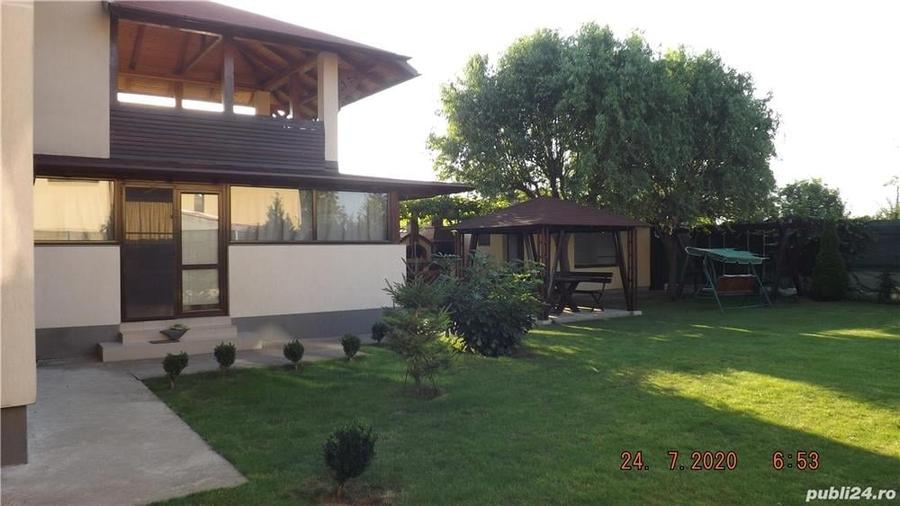 Casă cu 6 camere cu Teren 2000 Mp în Cazasu
