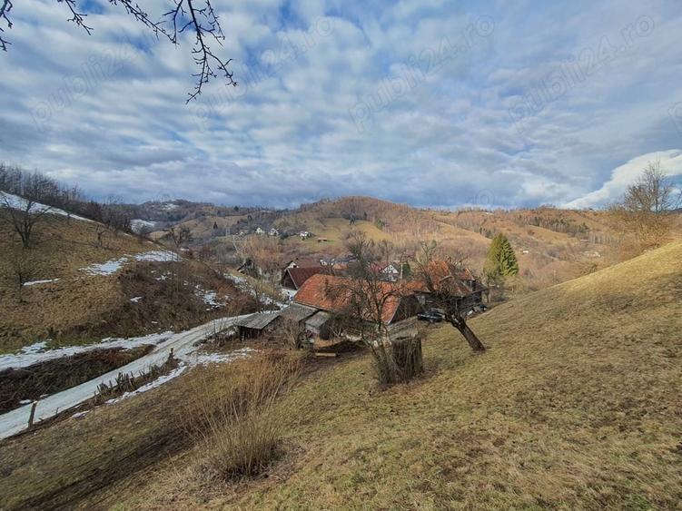 Teren în Bran