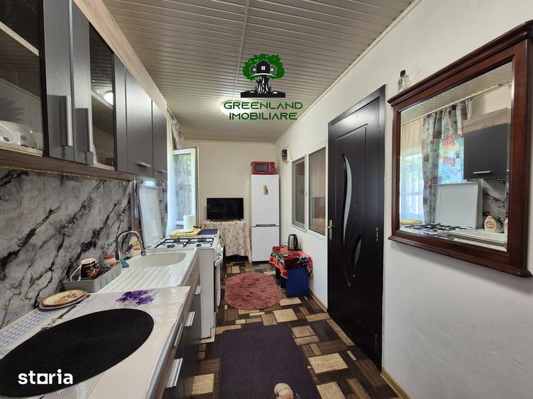 Casă cu 4 camere cu Teren 3024 Mp în Popricani