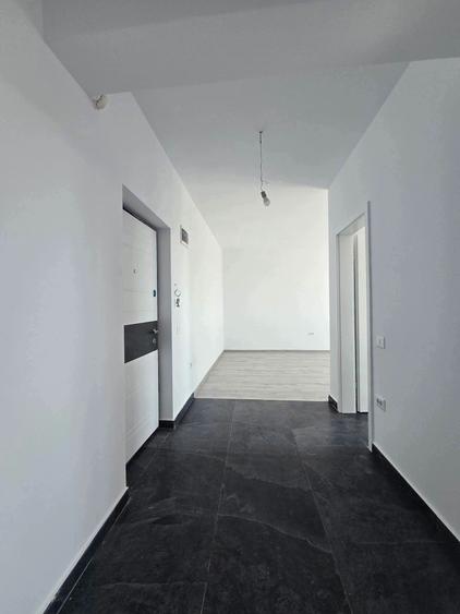 Apartament cu 2 camere decomandat în Dobroești