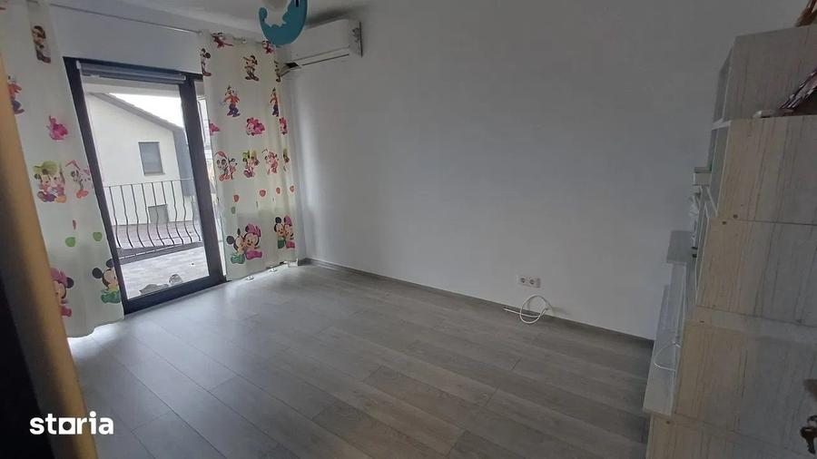 Casă cu 4 camere cu Teren 250 Mp în Hărman