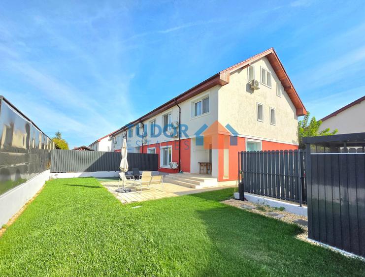 Casă cu 5 camere cu Teren 350 Mp în Pipera