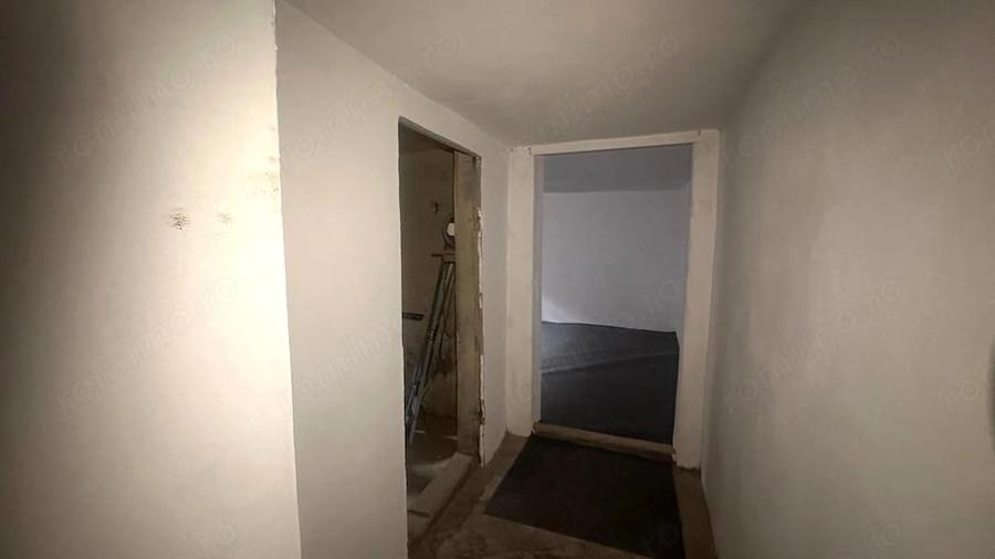 Apartament cu 3 camere decomandat în Terezian