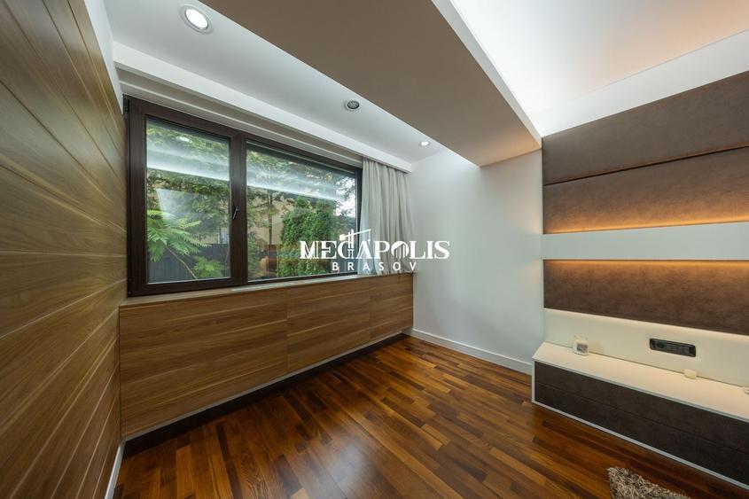 Segment Lux | Apartament 140 mp | Curte 200 mp | 2 Parcări - 25
