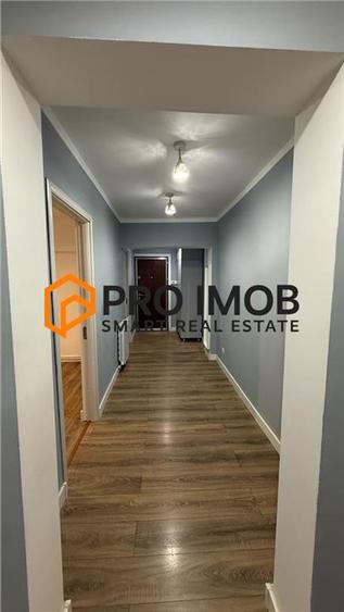Apartament 3 camere cf 1 decomandat zona Micro 3 - 5