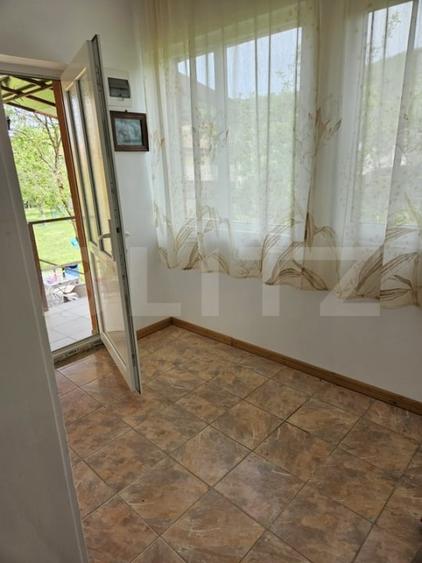 Casă individuală cu 4 camere cu Teren 1000 Mp în Exterior Sud