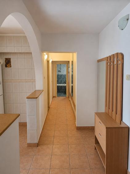 Apartament cu 3 camere decomandat în Centrul Istoric