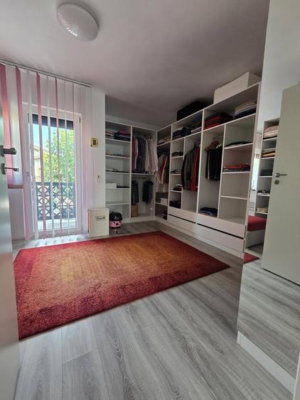 Casă cu 4 camere cu Teren 109 Mp în Berceni