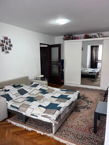 Apartament cu 2 camere decomandat în George Enescu