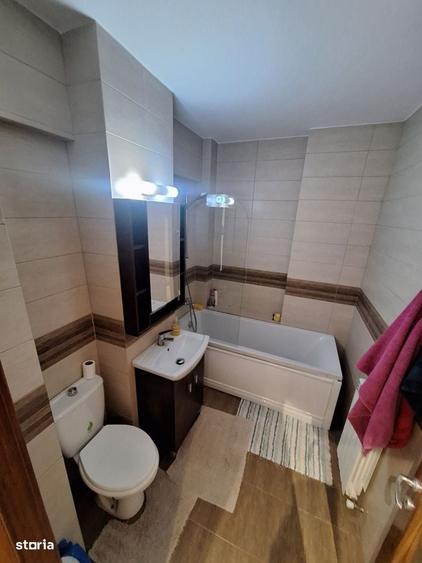 Apartament cu 2 camere decomandat în Ostroveni