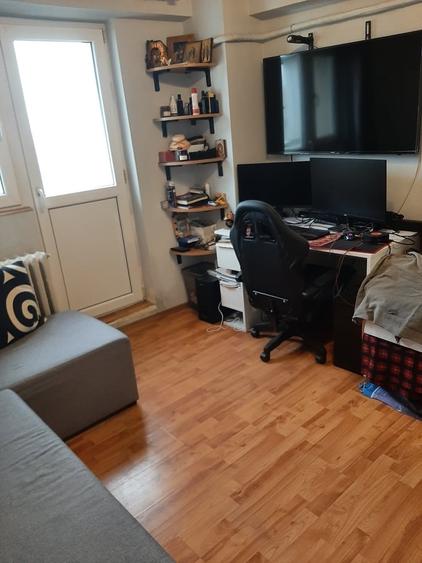Apartament decomandat, mobilat în Bucur Obor