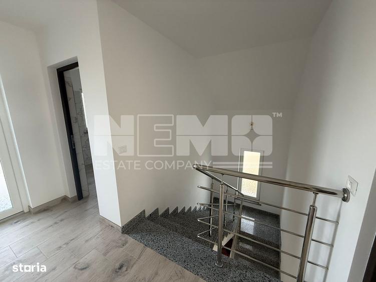 Casă cu 4 camere în Central
