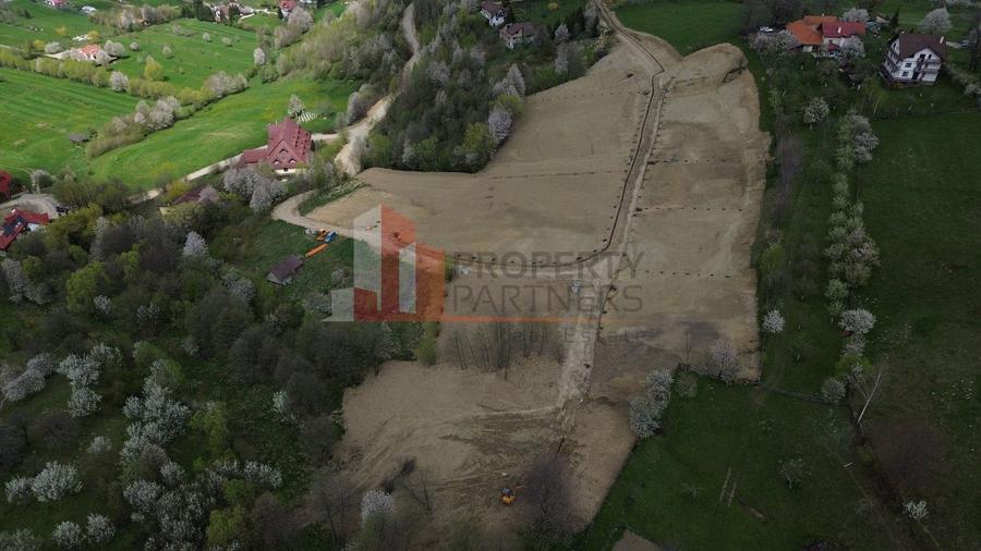 Teren Construcții intravilan de 1000 mp, în Bran