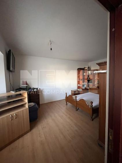 Spațiu comercial, de 183 mp, în Obcini